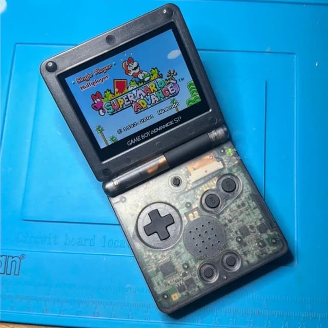 Game Boy Pocket — Silver